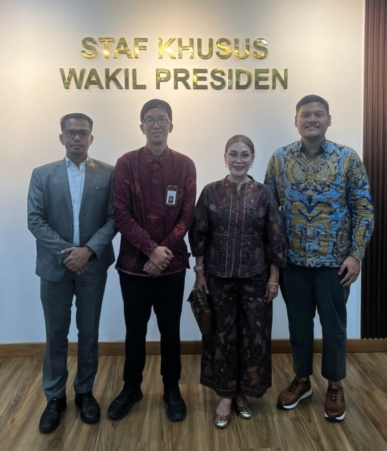 Dukung Program ‘Lapor Mas Wapres’, Ketum HAPI Dr. Enita Siapkan Calon Advokat Khusus Putra Papua